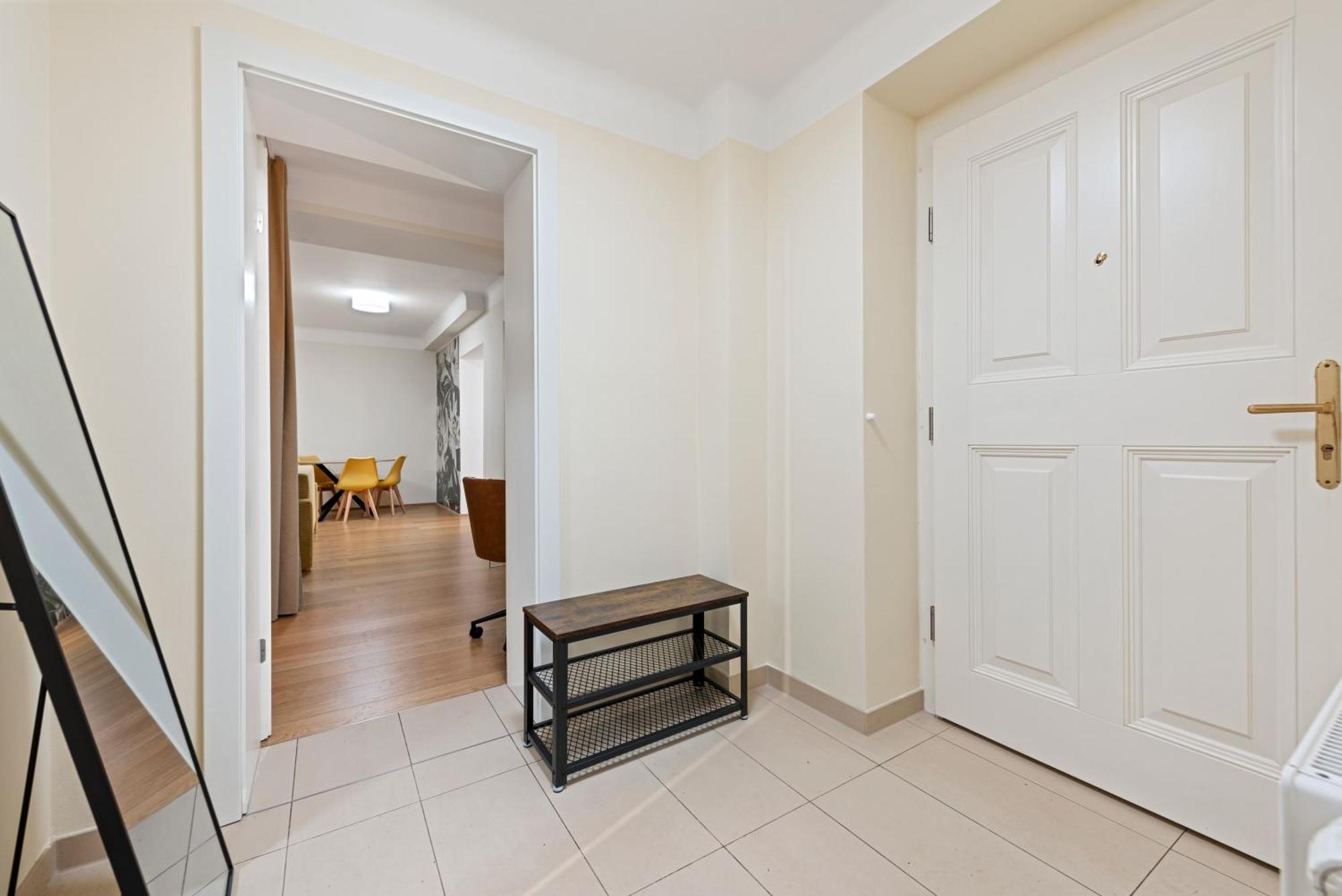 Kh Mariahilf Aparthotel Wina Bagian luar foto